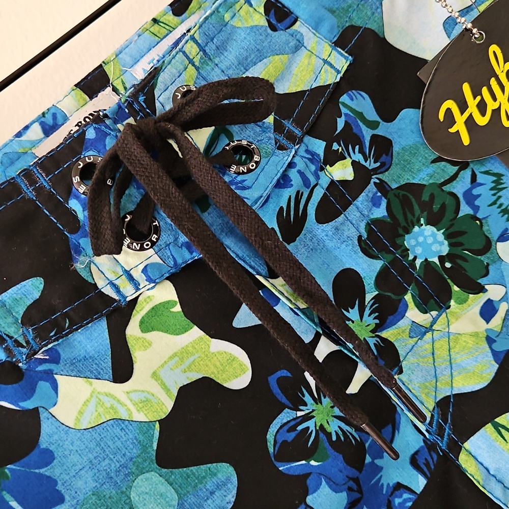 Just Bones Boardwear Tropical Print Board Shorts Size 32โ - Picture 5 of 15